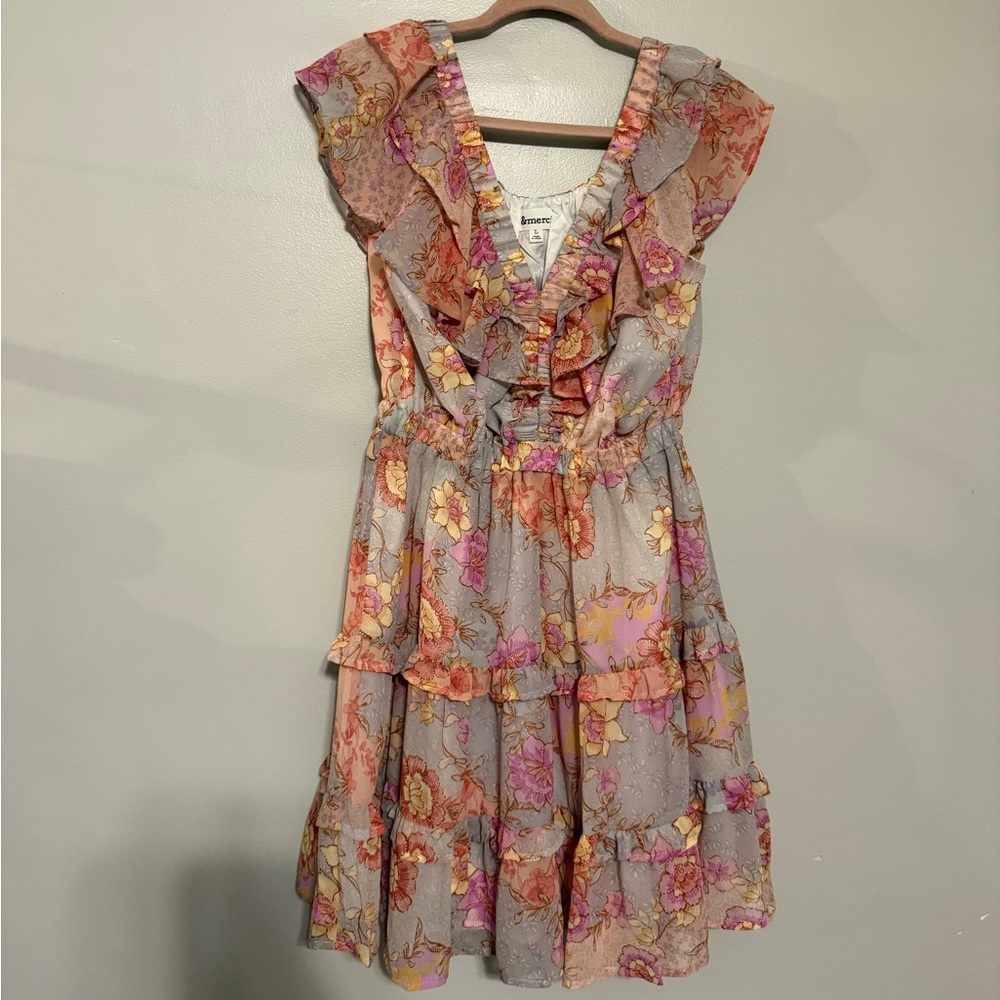 &merci Floral Dress with Ruffle Accents